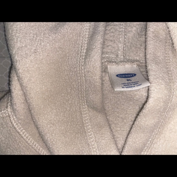 OLD NAVY PULLOVER HOODIE - Picture 4 of 4